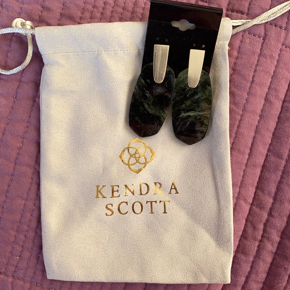 Kendra Scott Aragon Gold Sage Mica Earrings